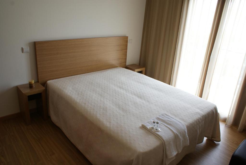 Hotel Santa Noite Fátima Habitación foto