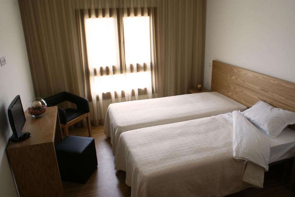 Hotel Santa Noite Fátima Habitación foto